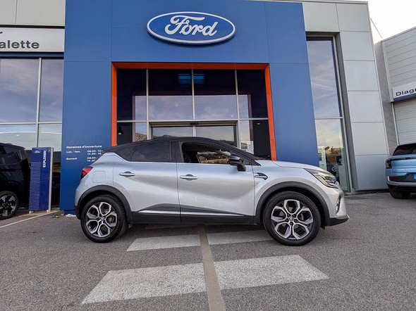 RENAULT Captur 1.0 TCe 90ch Techno - Vue 3