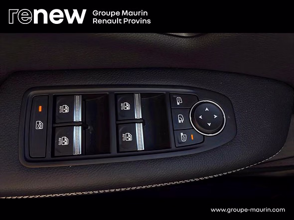 RENAULT Megane E-Tech Electric 220ch Iconic autonomie confort -24 - Miniature 11