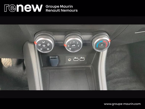 RENAULT Captur 1.0 Eco-G 100ch Evolution - Miniature 27