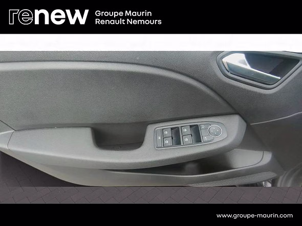 RENAULT Clio 1.5 dCi 100ch Evolution - 25 - Miniature 18