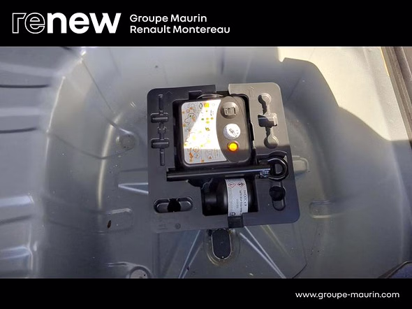 RENAULT Captur 1.3 TCe mild hybrid 140ch Evolution EDC - Miniature 15