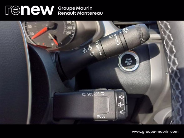 RENAULT Captur 1.3 TCe mild hybrid 140ch Evolution EDC - Miniature 27
