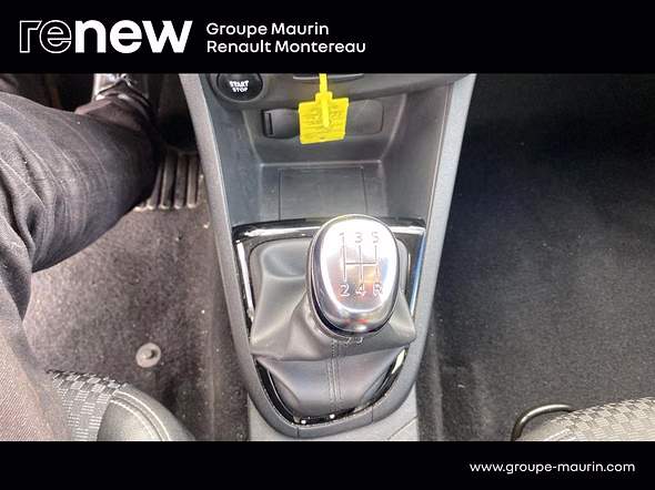 RENAULT Clio 0.9 TCe 90ch energy Intens 5p - Miniature 24