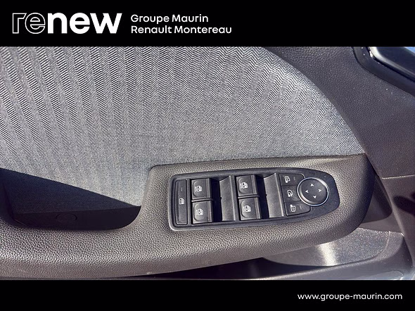 RENAULT Clio 1.6 E-Tech 145ch full hybrid Techno - Miniature 17