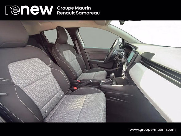 RENAULT Clio 1.6 E-Tech hybride 145ch Evolution - Miniature 17