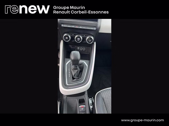 RENAULT Clio 1.6 E-Tech hybride 145ch Techno - Miniature 17