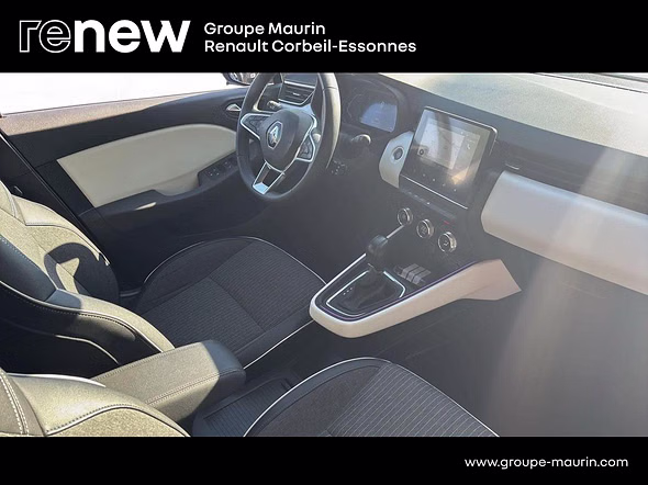 RENAULT Clio 1.6 E-Tech hybride 145ch Techno - Miniature 18