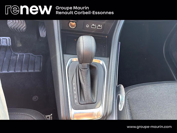 RENAULT Captur 1.6 E-Tech full hybrid 145ch Evolution - Miniature 27