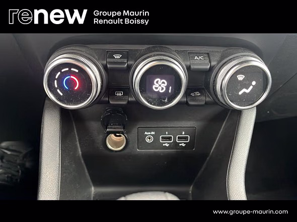 RENAULT Clio 1.6 E-Tech 145ch full hybrid Evolution - Miniature 24