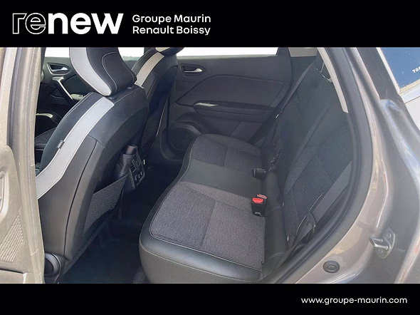 RENAULT Captur 1.6 E-Tech hybride 145ch Techno Fast Track - Miniature 12