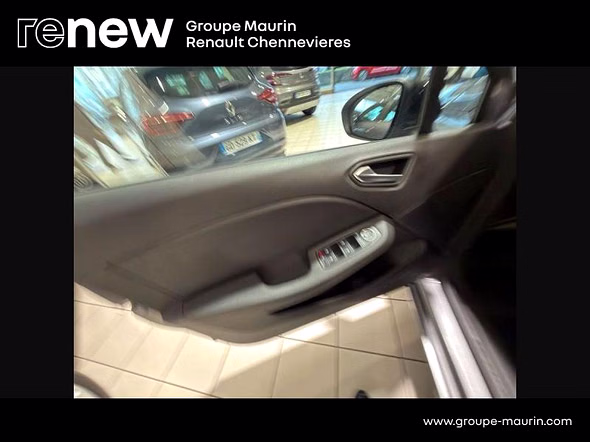 RENAULT Clio 1.5 Blue dCi 100ch Evolution - 24 - Miniature 17