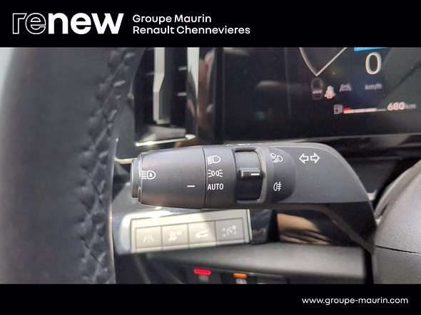 RENAULT Austral 1.2 E-Tech full hybrid 200ch Iconic - Miniature 23