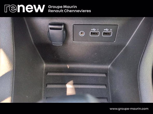 RENAULT Clio 1.6 E-Tech 145ch full hybrid Evolution - Miniature 29