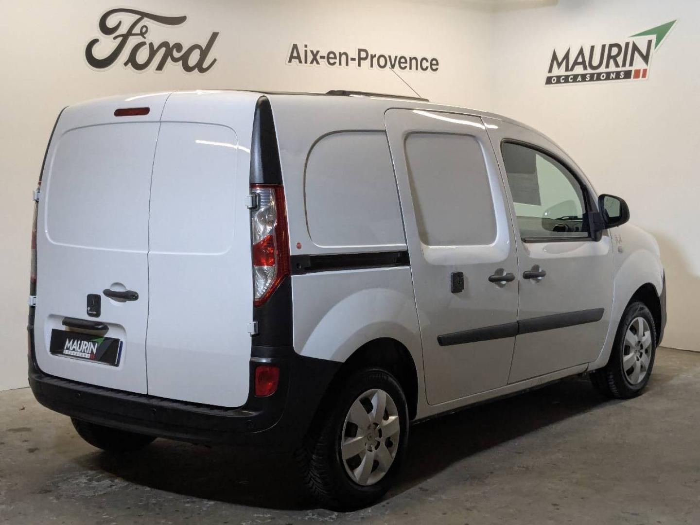 RENAULT Kangoo Express 1.5 dCi 110ch energy Extra R-Link Euro6   8741.67€ ht - Photo 23