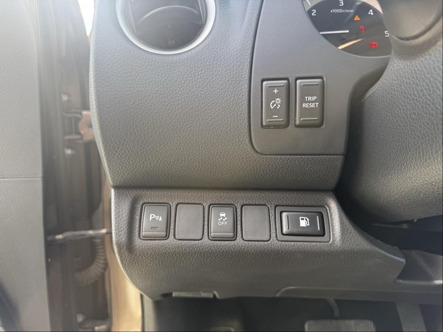 RENAULT Alaskan 2.3 dCi 190ch Double Cabine Intens BVA - Photo 12