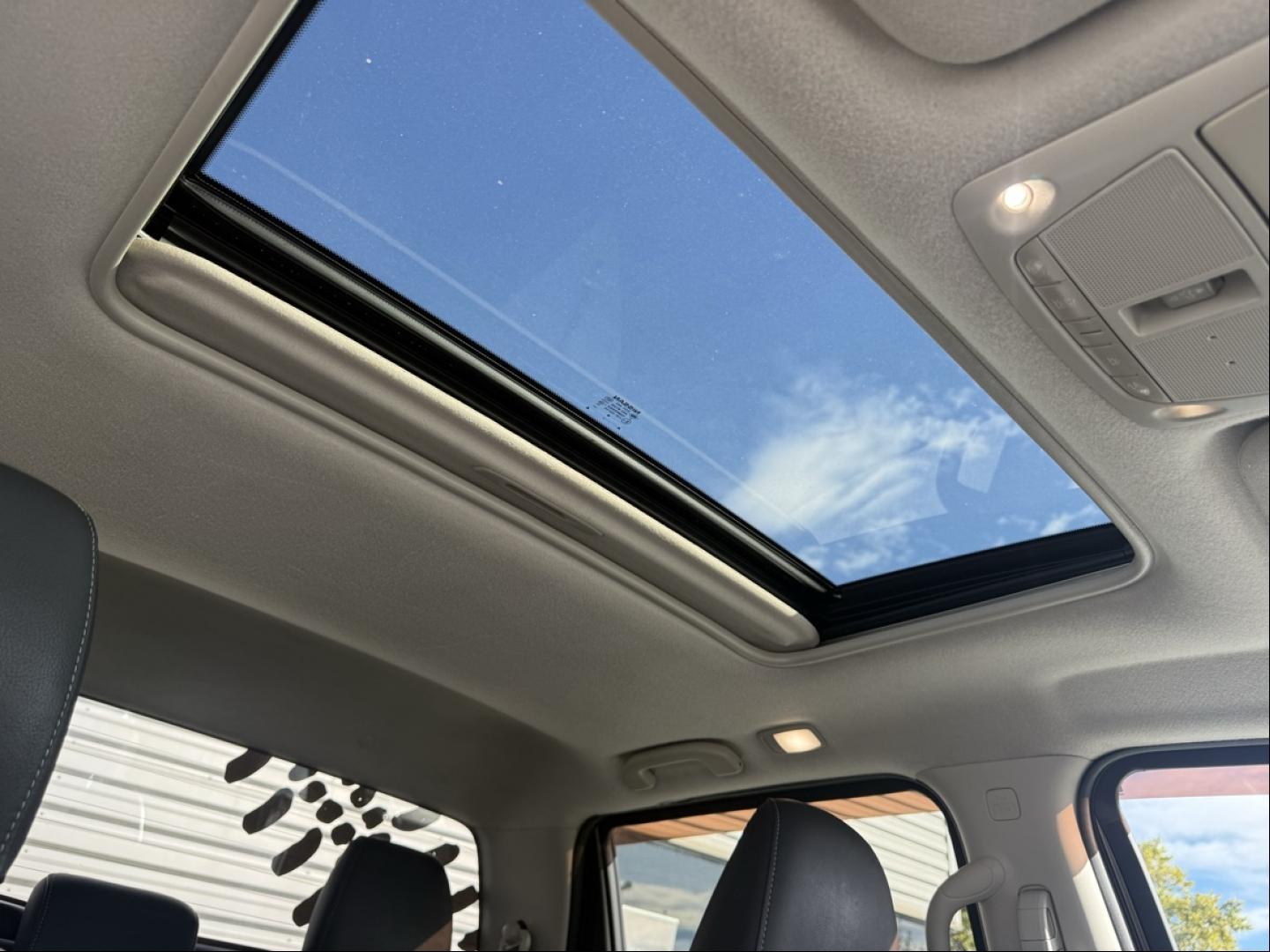 RENAULT Alaskan 2.3 dCi 190ch Double Cabine Intens BVA - Photo 27