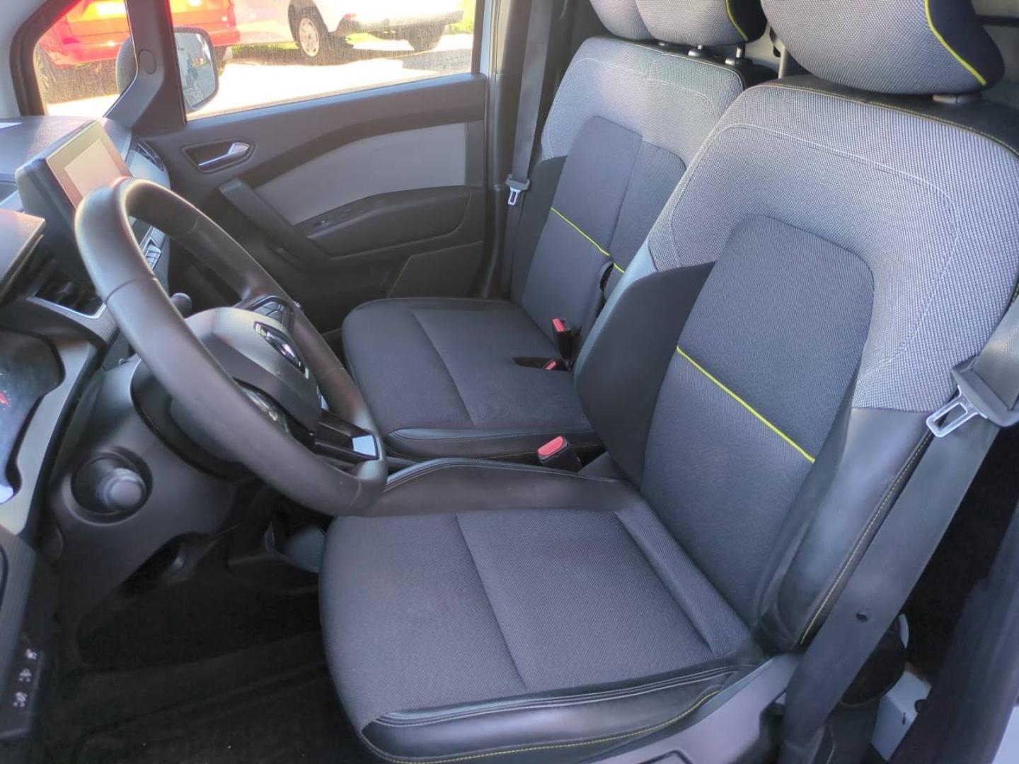 RENAULT Kangoo Van L1 1.5 Blue dCi 95ch Grand Confort - 22 - Photo 12