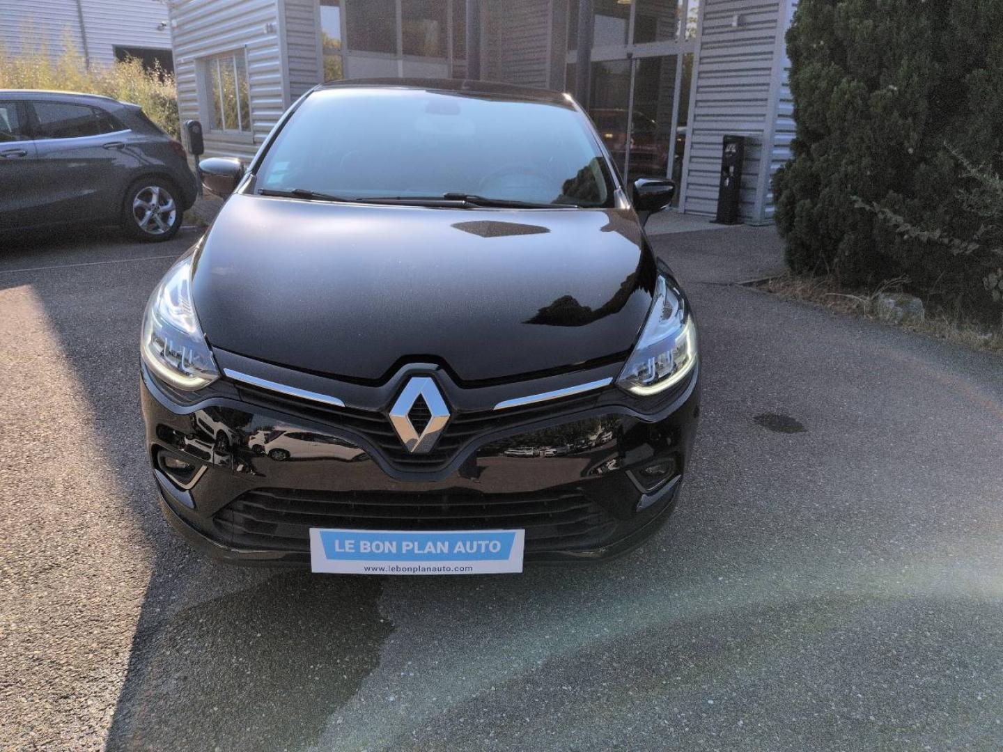 RENAULT Clio 1.5 dCi 90ch energy Limited 5p - Photo 4