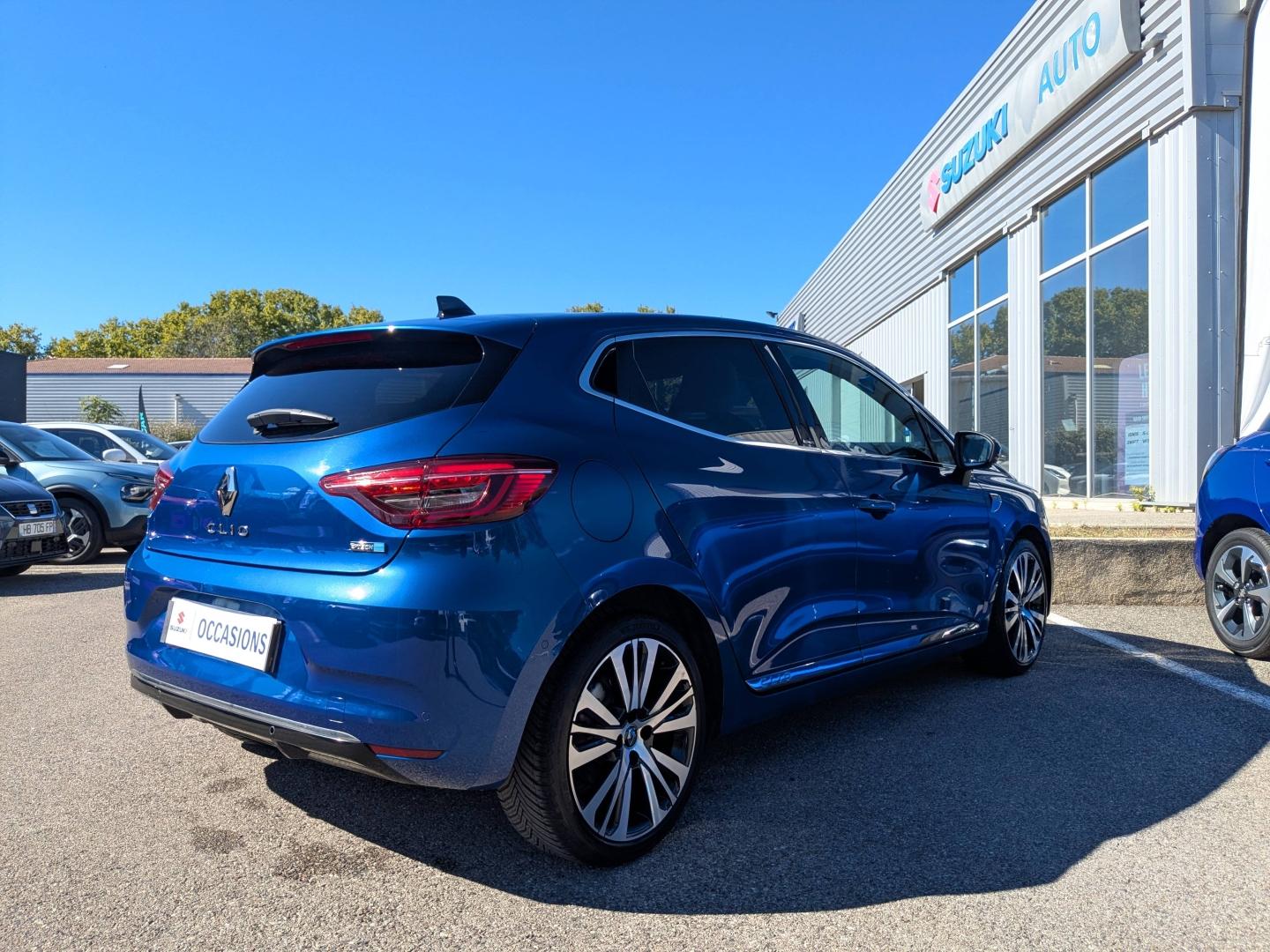 RENAULT Clio 1.6 E-Tech hybride 140ch Initiale Paris -21N - Photo 3