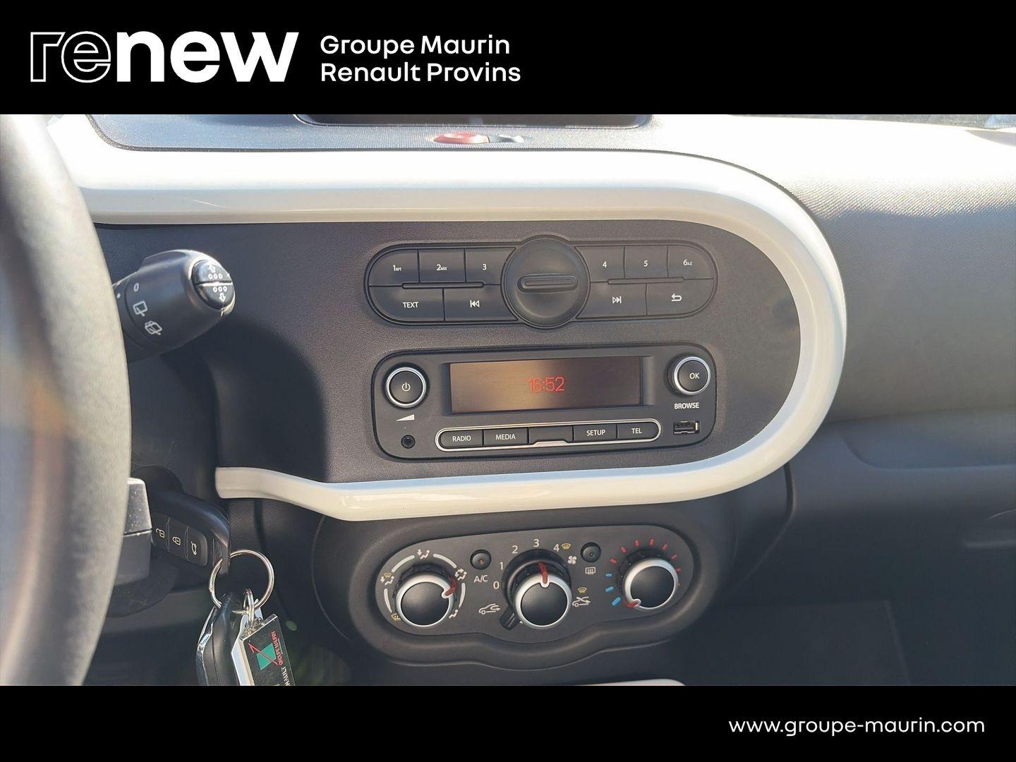 RENAULT Twingo 1.0 SCe 70ch Intens Euro6c - Photo 23