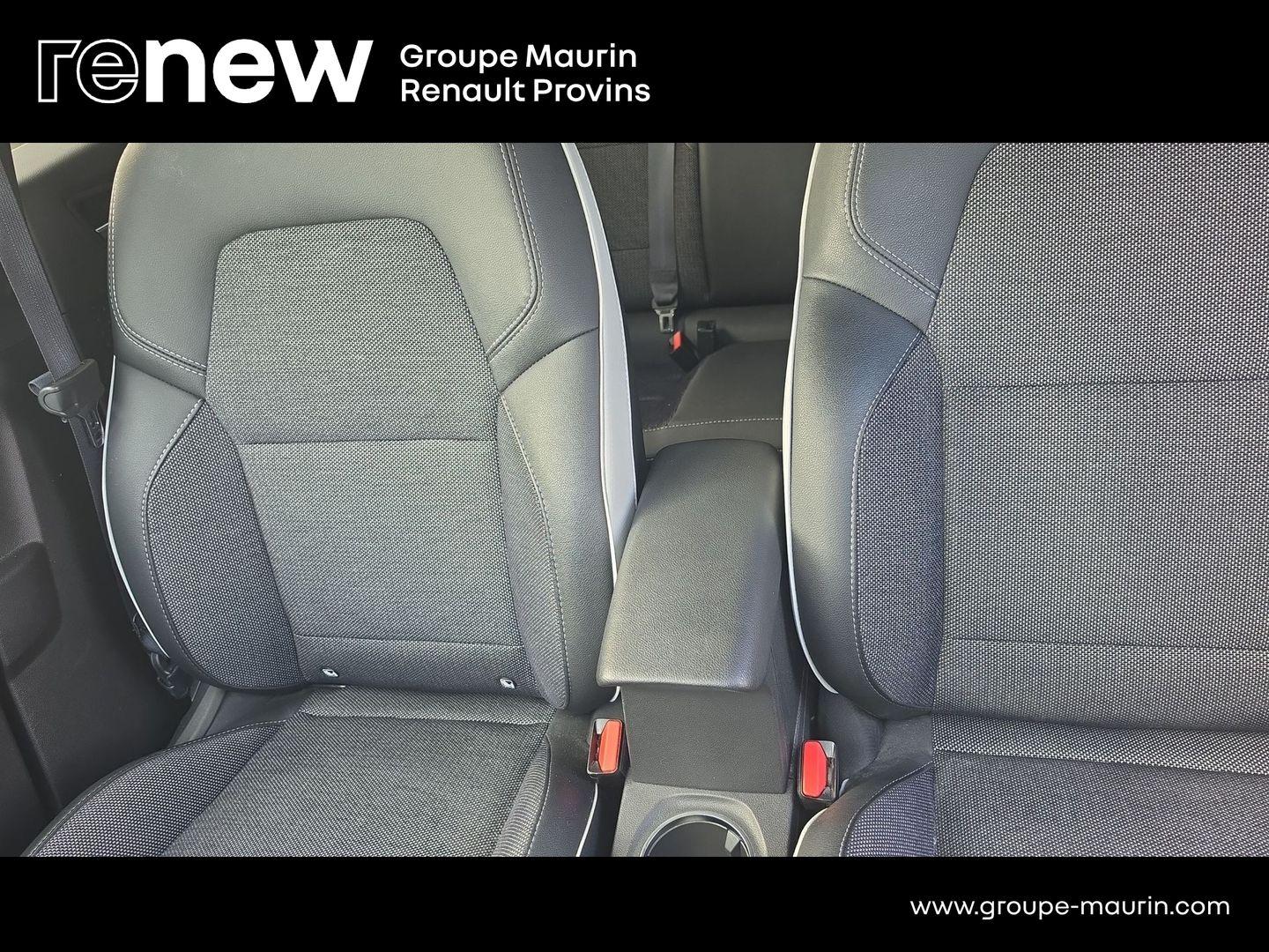 RENAULT Captur 1.6 E-Tech hybride 145ch Techno - Photo 38