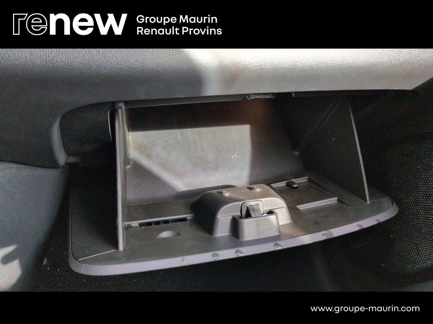 RENAULT Clio 0.9 TCe 90ch energy Business 5p - Photo 30