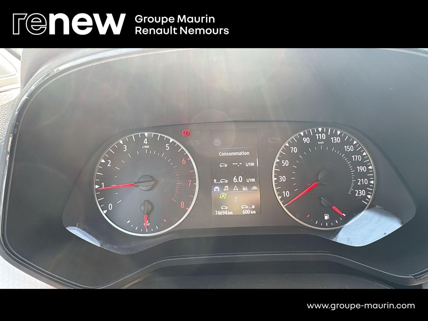 RENAULT Clio 1.0 TCe 90ch Evolution - Photo 25