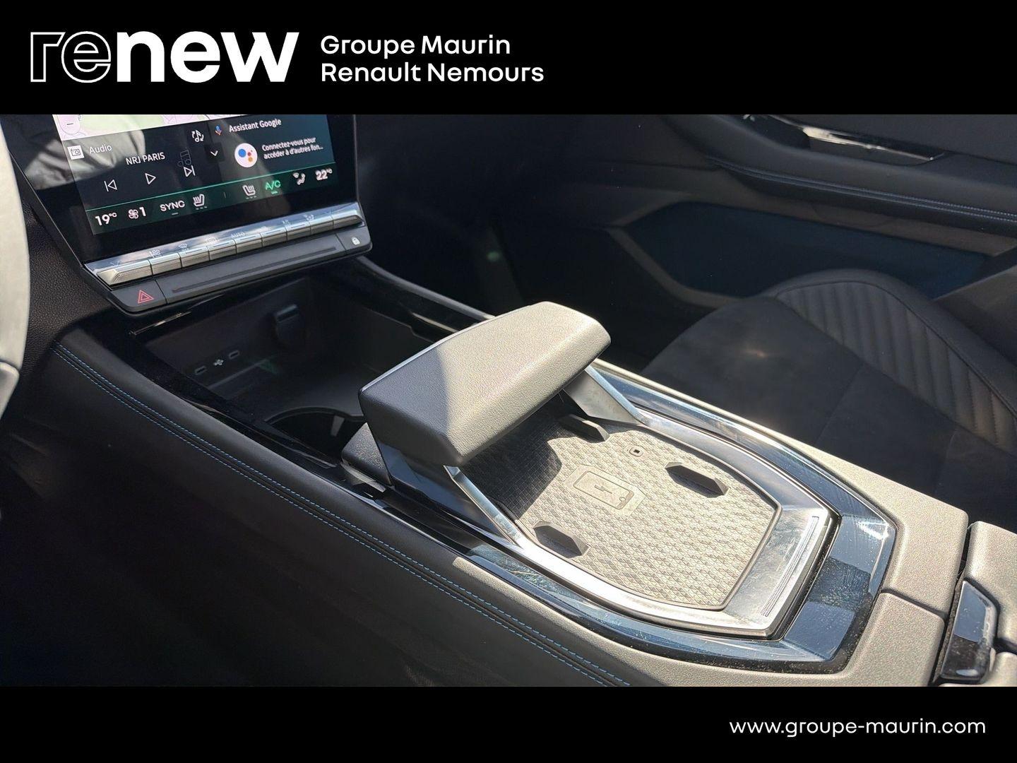 RENAULT Rafale 1.2 E-Tech full hybrid 200ch esprit Alpine - 25 - Photo 22