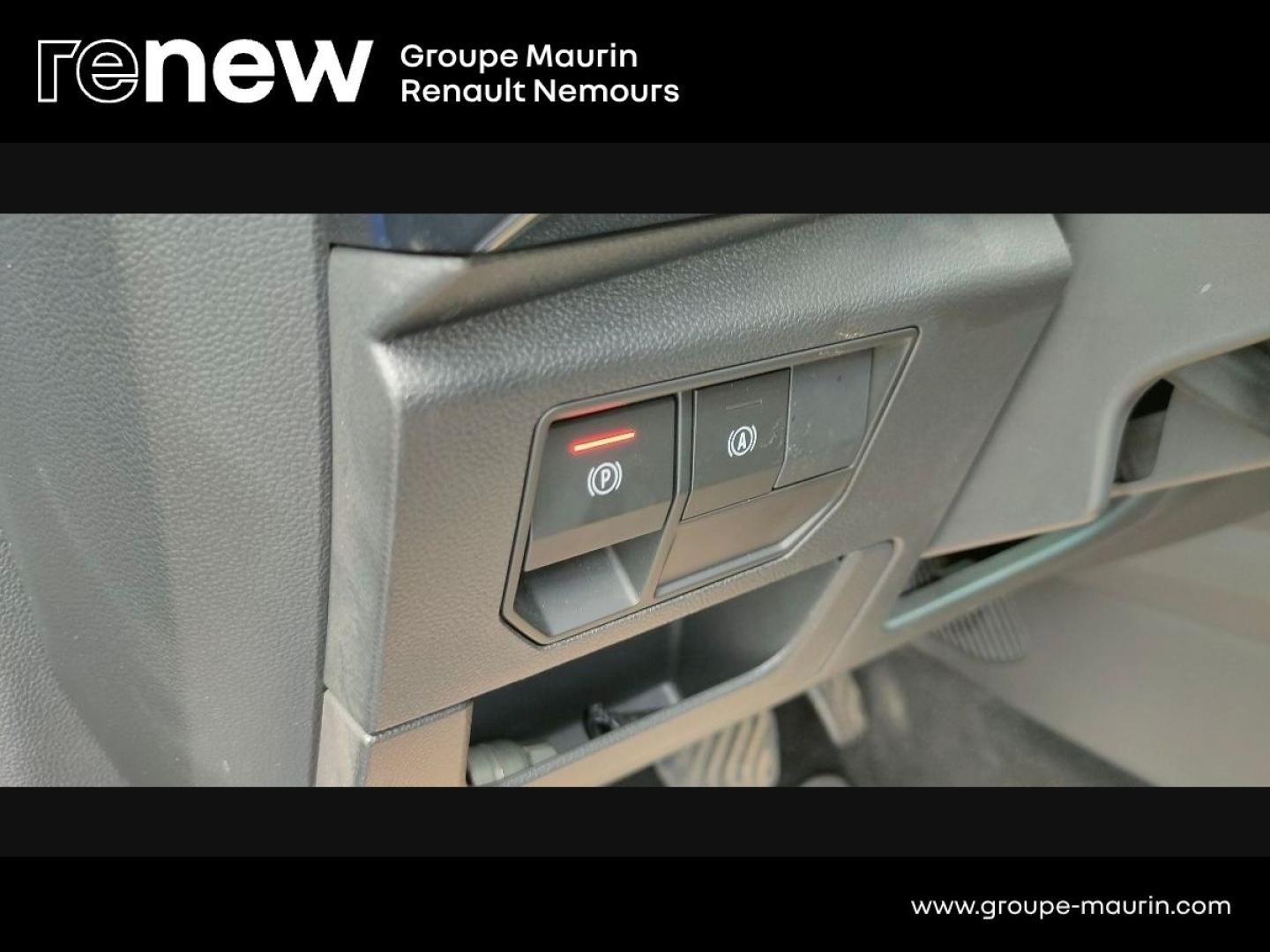 RENAULT Austral 1.2 E-Tech full hybrid 200ch Techno - Photo 19