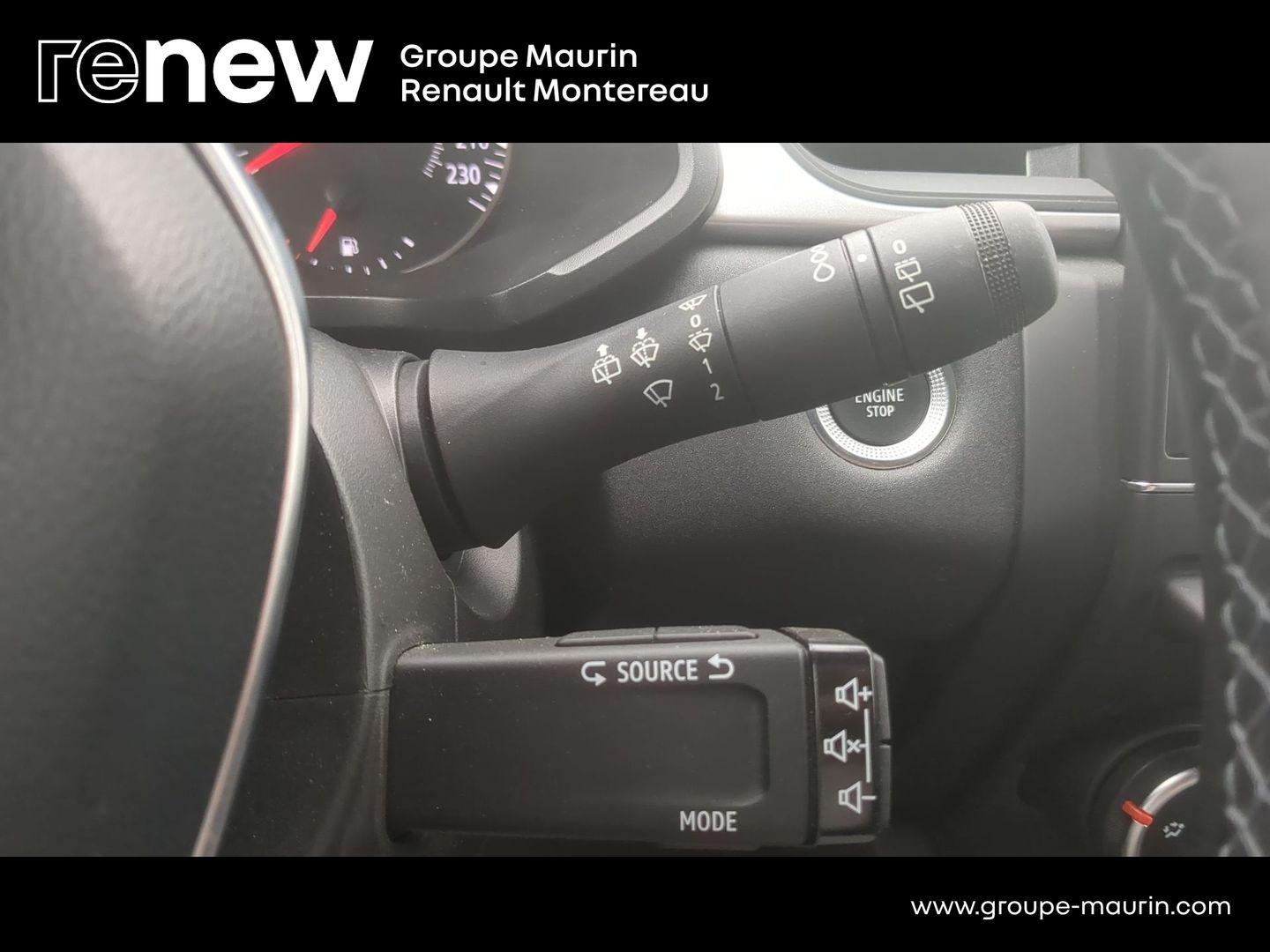 RENAULT Captur 1.0 Eco-G 100ch Evolution - Photo 27