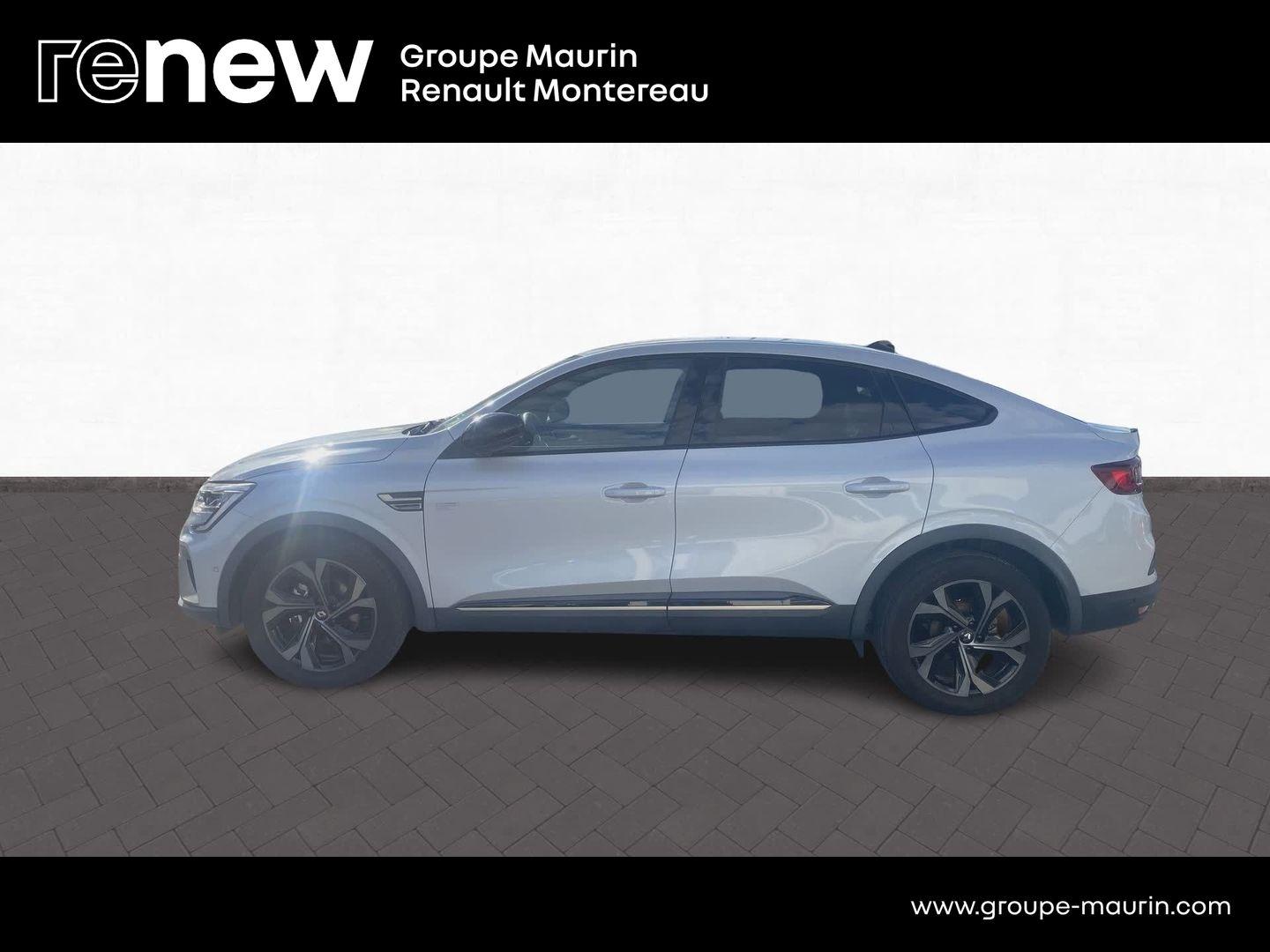 RENAULT Arkana 1.6 E-Tech hybride 145ch Engineered -22 - Photo 2