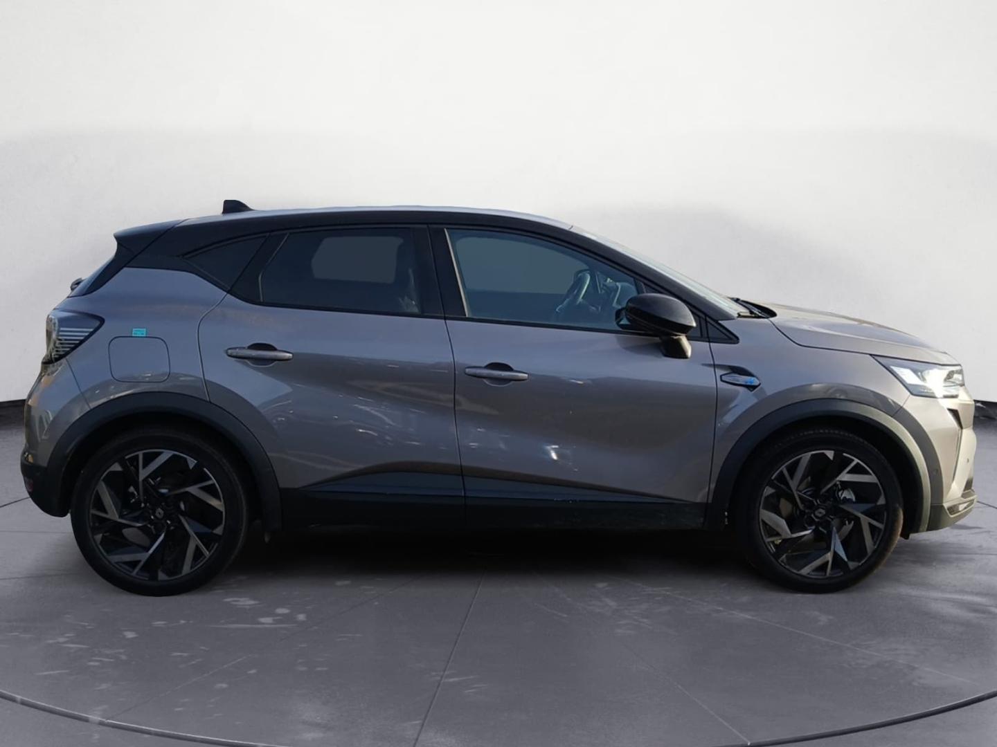 RENAULT Captur 1.8 E-Tech full hybrid 160ch esprit Alpine - 26 - Photo 6