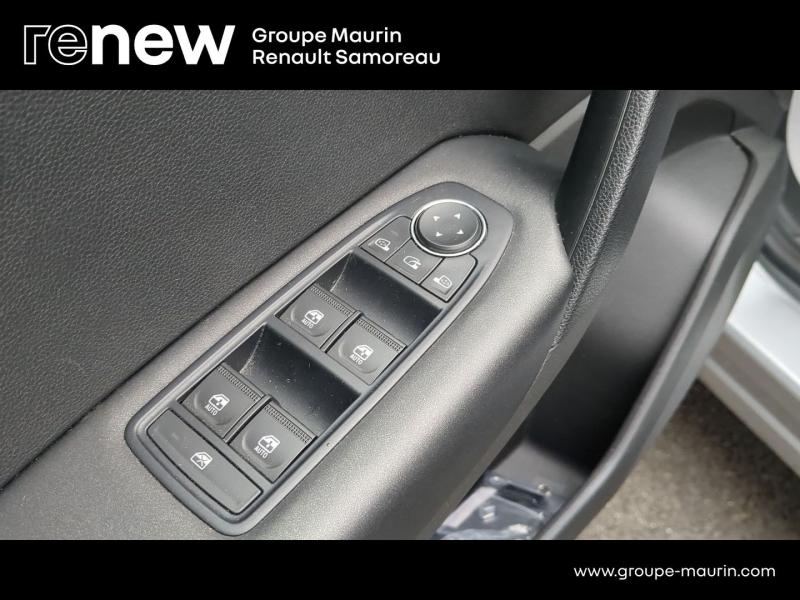 RENAULT Captur 1.6 E-Tech hybride 145ch Evolution - Photo 17