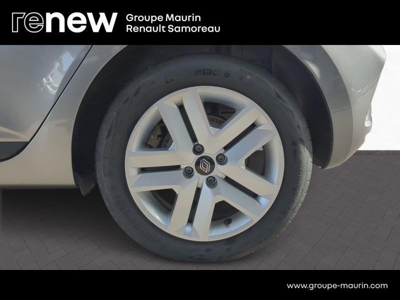 RENAULT Clio 1.5 Blue dCi 100ch Evolution - 24 - Photo 7