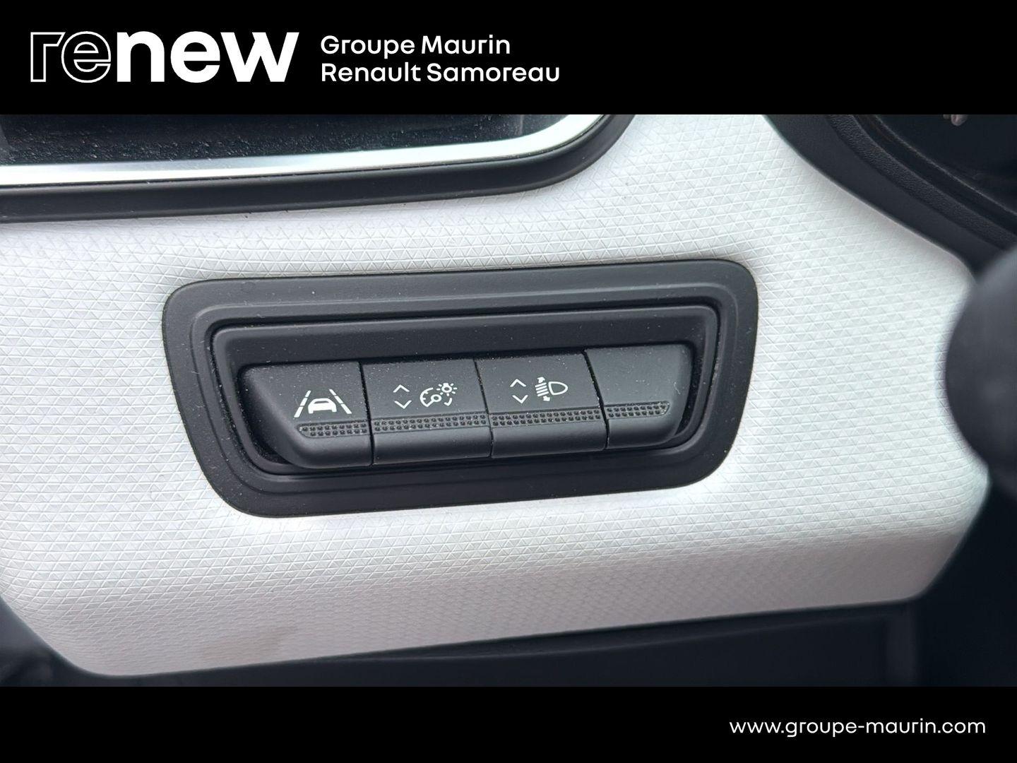 RENAULT Clio 1.6 E-Tech hybride 145ch Evolution - Photo 18