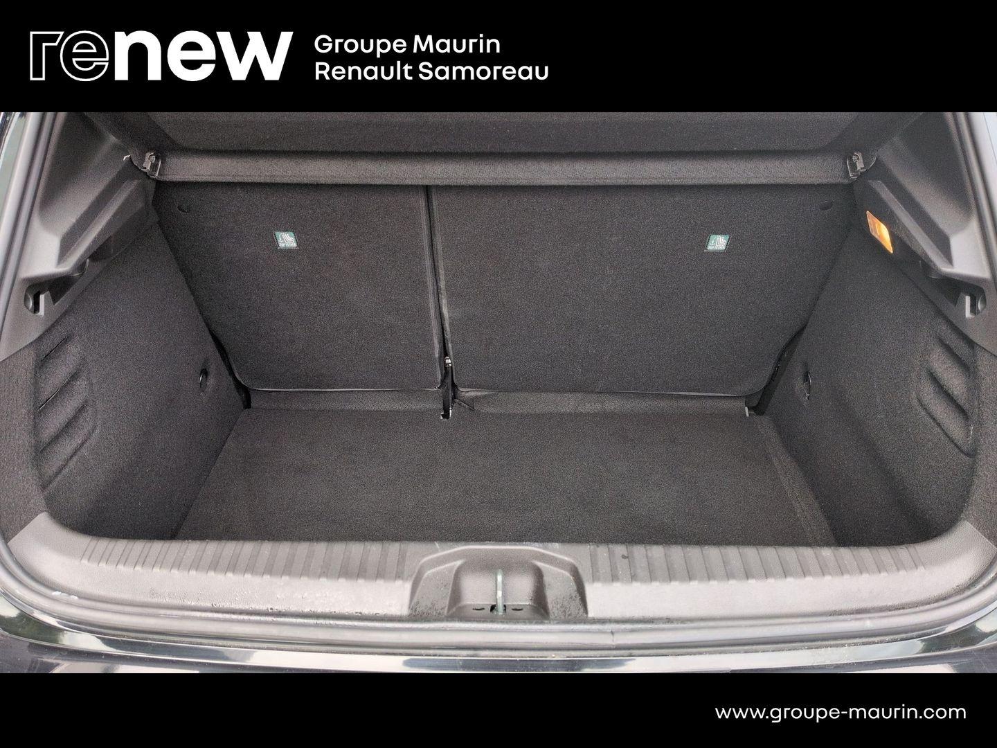 RENAULT Clio 1.5 dCi 100ch Evolution - 25 - Photo 18