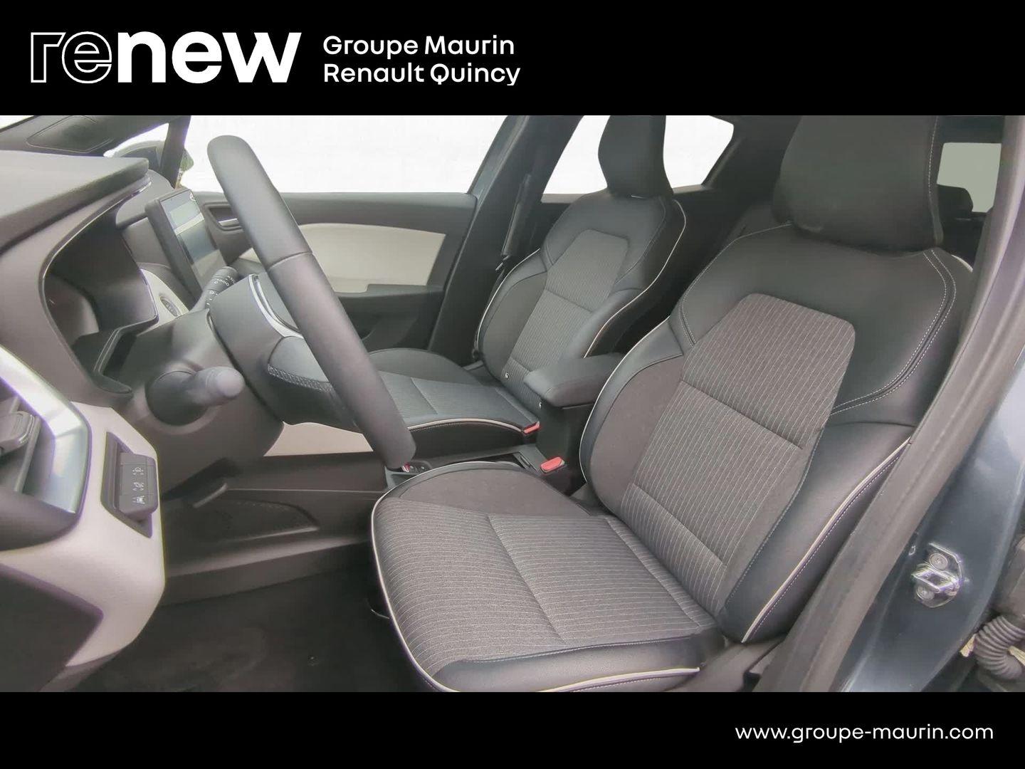 RENAULT Clio 1.6 E-Tech hybride 145ch Techno - Photo 13