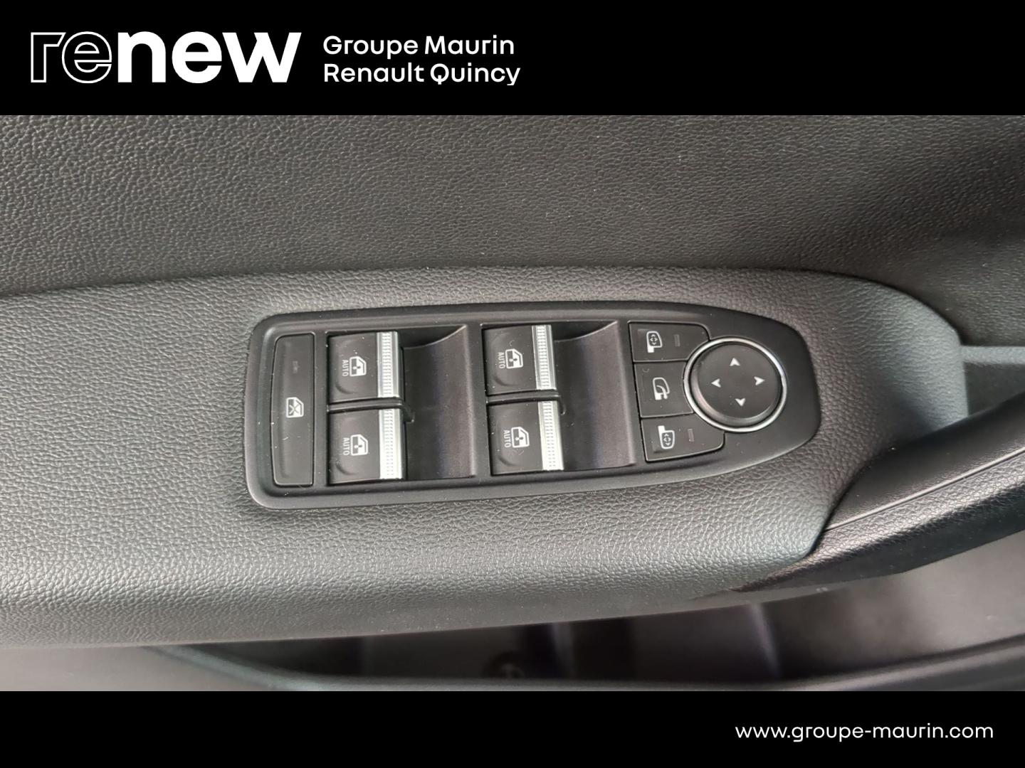 RENAULT Captur 1.3 TCe mild hybrid 160ch Techno EDC - Photo 13