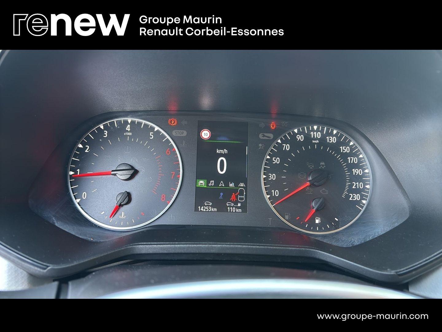 RENAULT Clio 1.0 TCe 90ch Evolution - Photo 22
