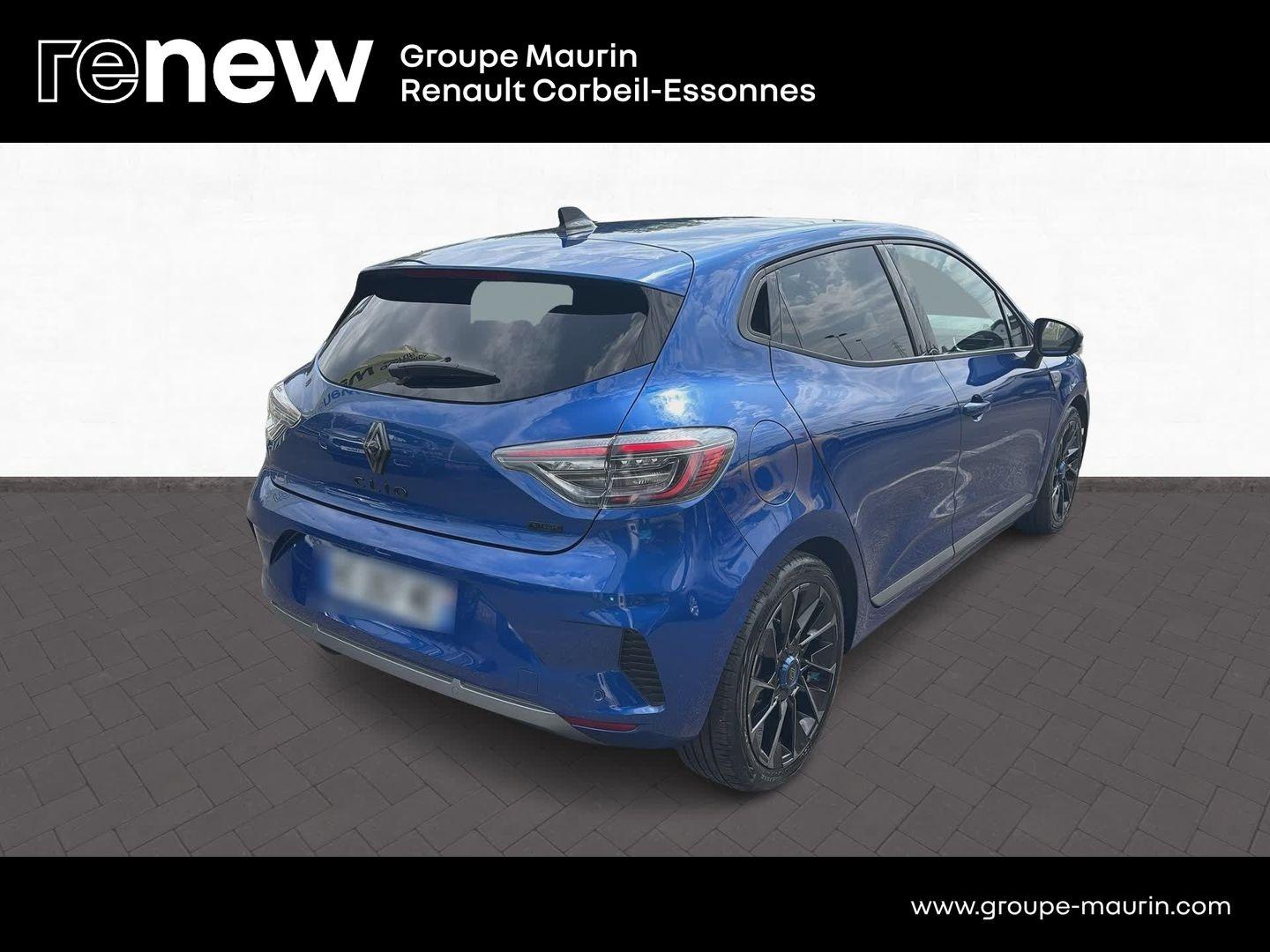 RENAULT Clio 1.6 E-Tech 145ch full hybrid esprit Alpine - 24 - Photo 5