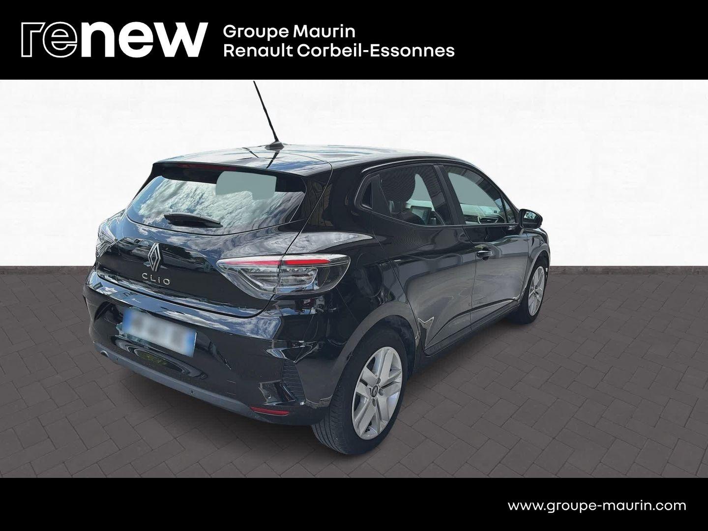 RENAULT Clio 1.5 dCi 100ch Evolution - 25 - Photo 5