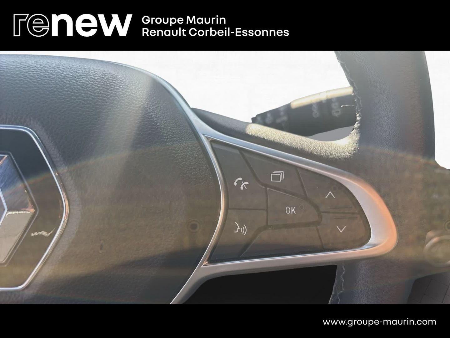 RENAULT Clio 1.6 E-Tech hybride 145ch Techno - Photo 22