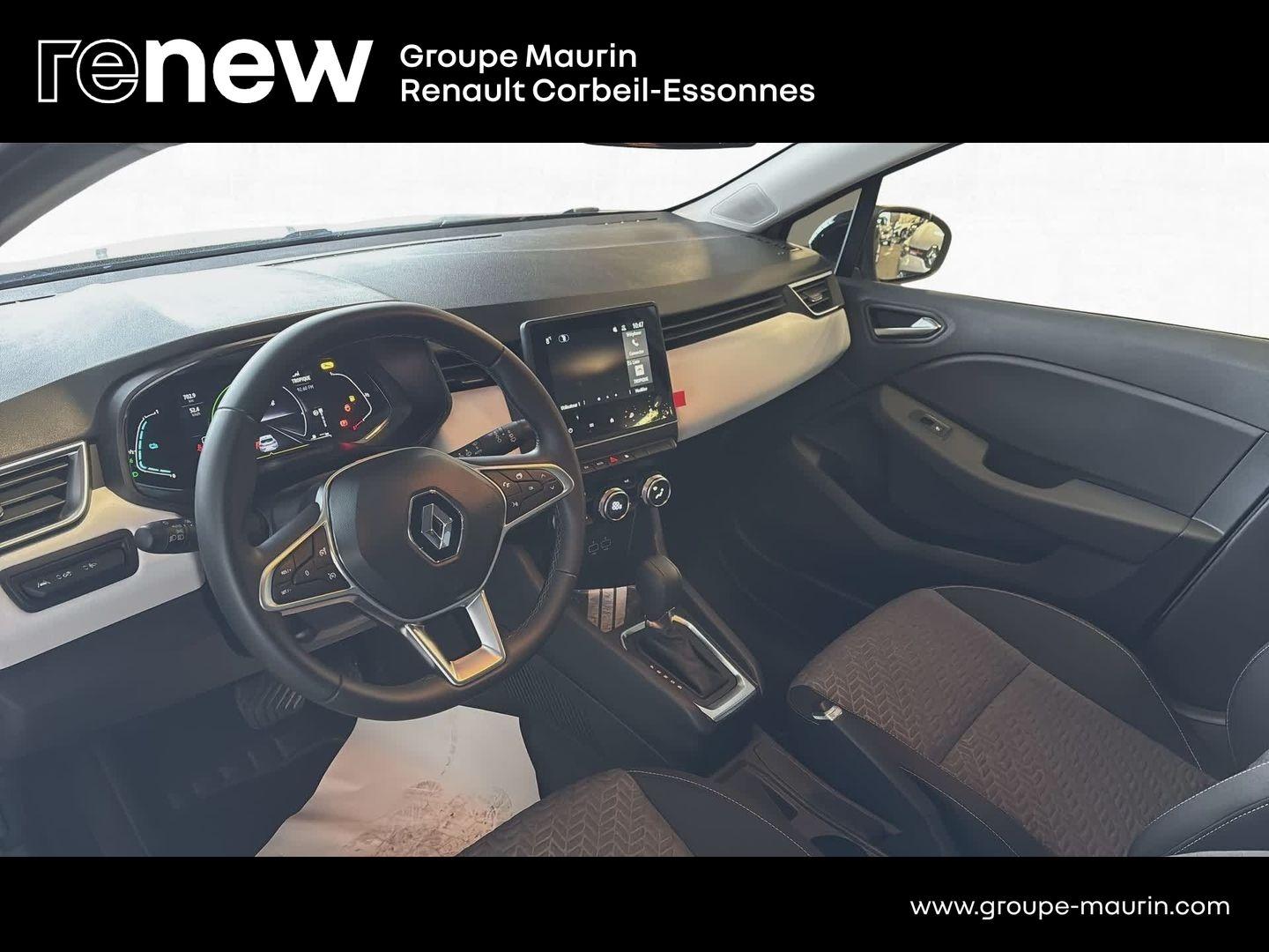 RENAULT Clio Réversible 1.6 E-Tech full hybrid 145 Evolution - Photo 9