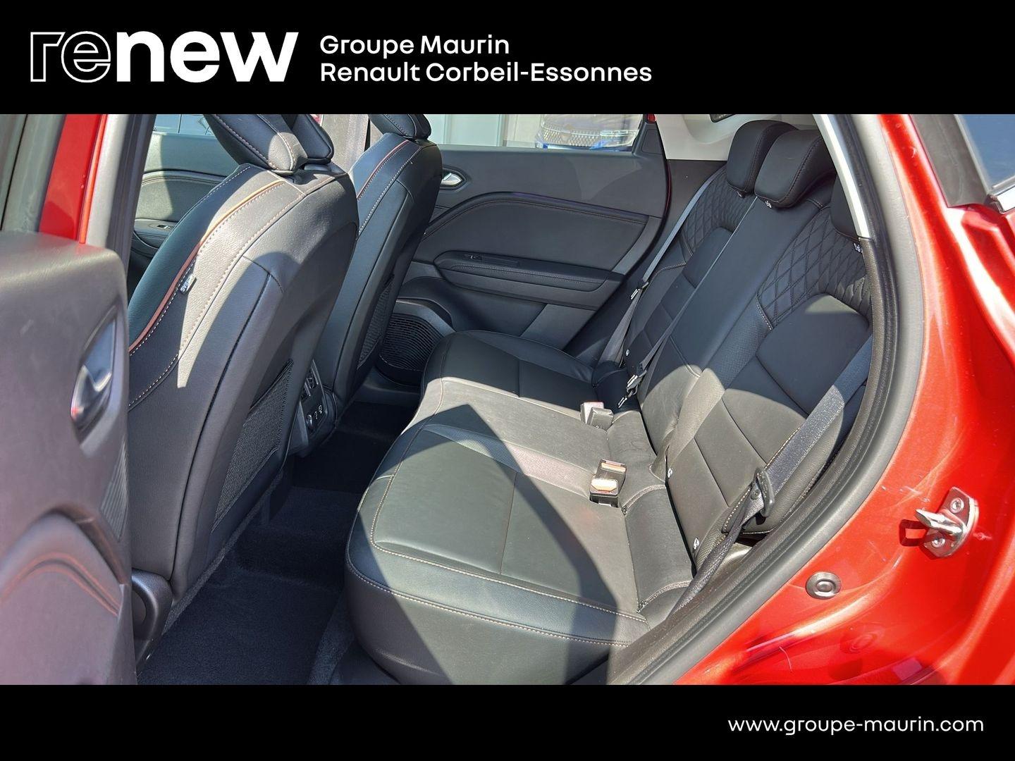 RENAULT Captur 1.6 E-Tech hybride 145ch Iconic - Photo 13