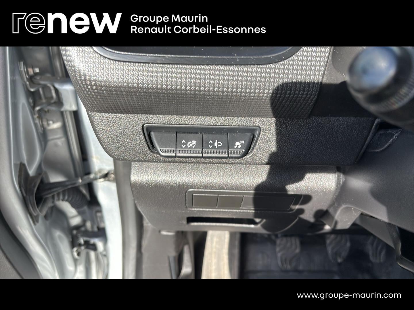 RENAULT Kangoo Van L1 1.3 TCe 100ch Grand Confort - 22 - Photo 28