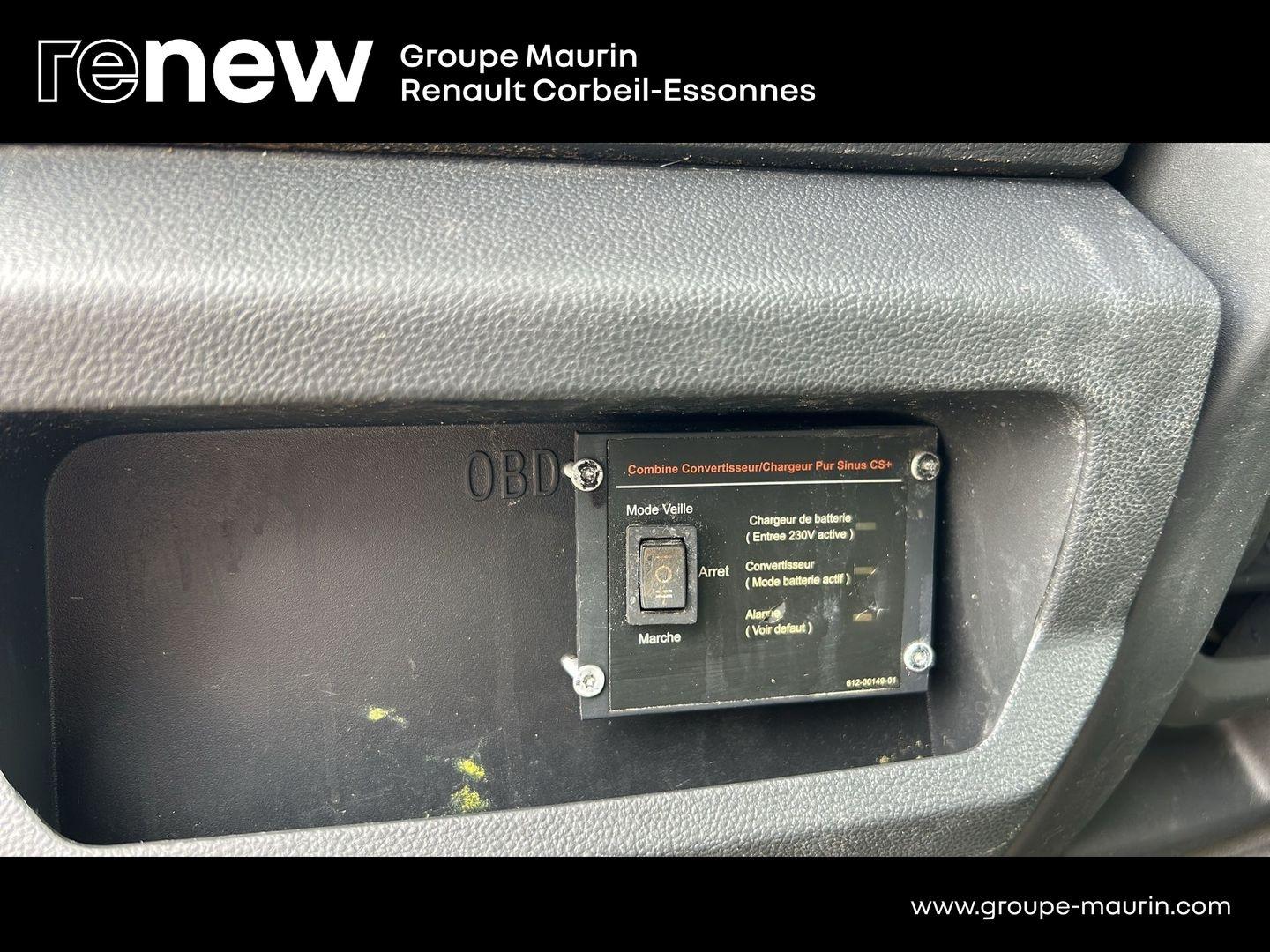 RENAULT Master Fg F3500 L3H2 2.3 dCi 135ch Grand Confort E6 - Photo 20