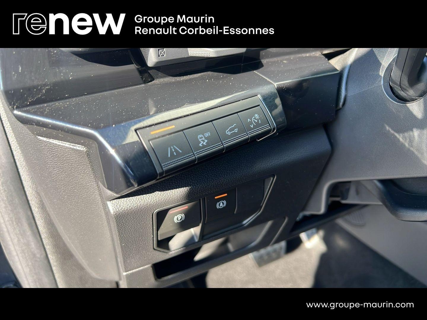 RENAULT Austral 1.2 E-Tech full hybrid 200ch Iconic esprit Alpine- 23 - Photo 19