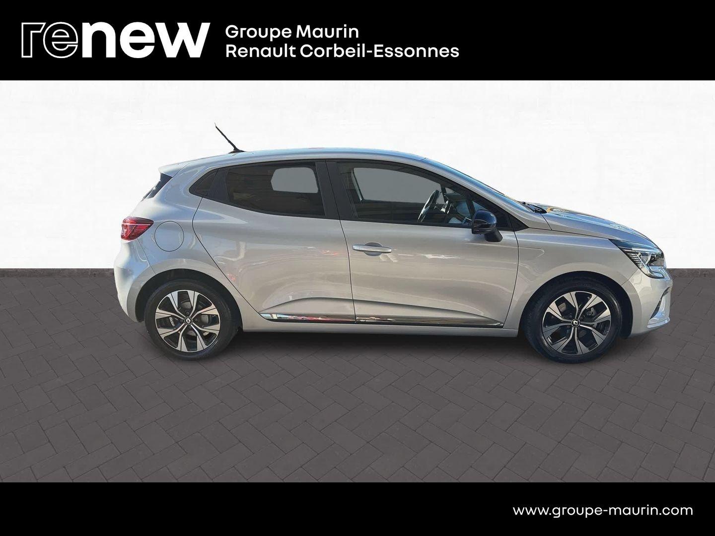 RENAULT Clio Réversible 1.6 E-Tech full hybrid 145 Evolution - Photo 6