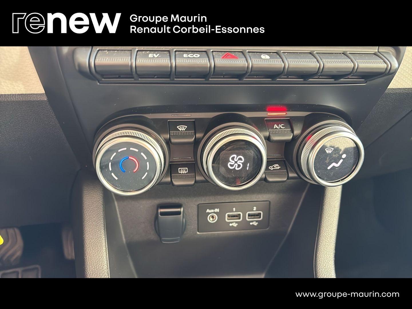 RENAULT Clio Réversible 1.6 E-Tech full hybrid 145 Evolution - Photo 20