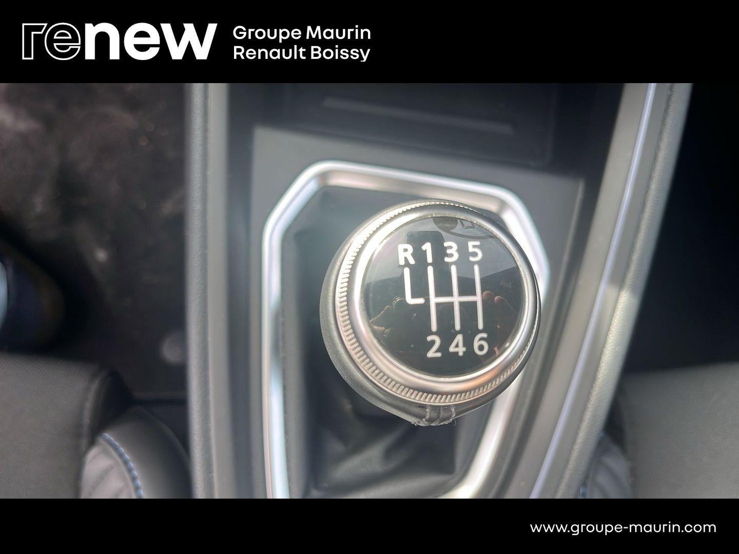 RENAULT Clio 1.0 TCe 90ch esprit Alpine - 24 - Photo 30